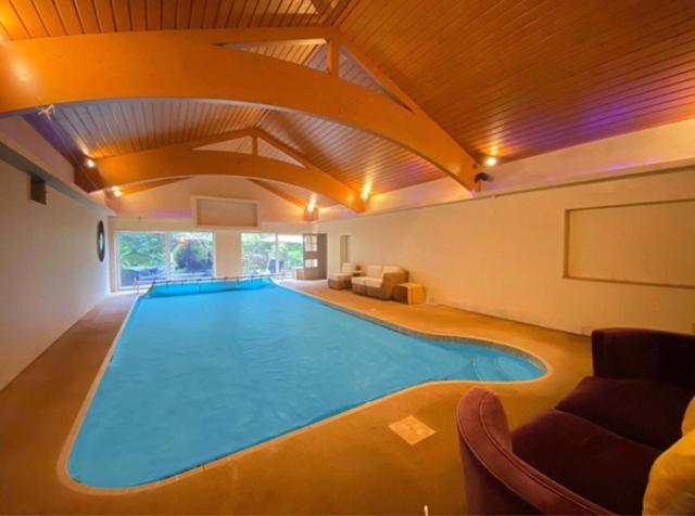 Vila Coach House Woking Exteriér fotografie