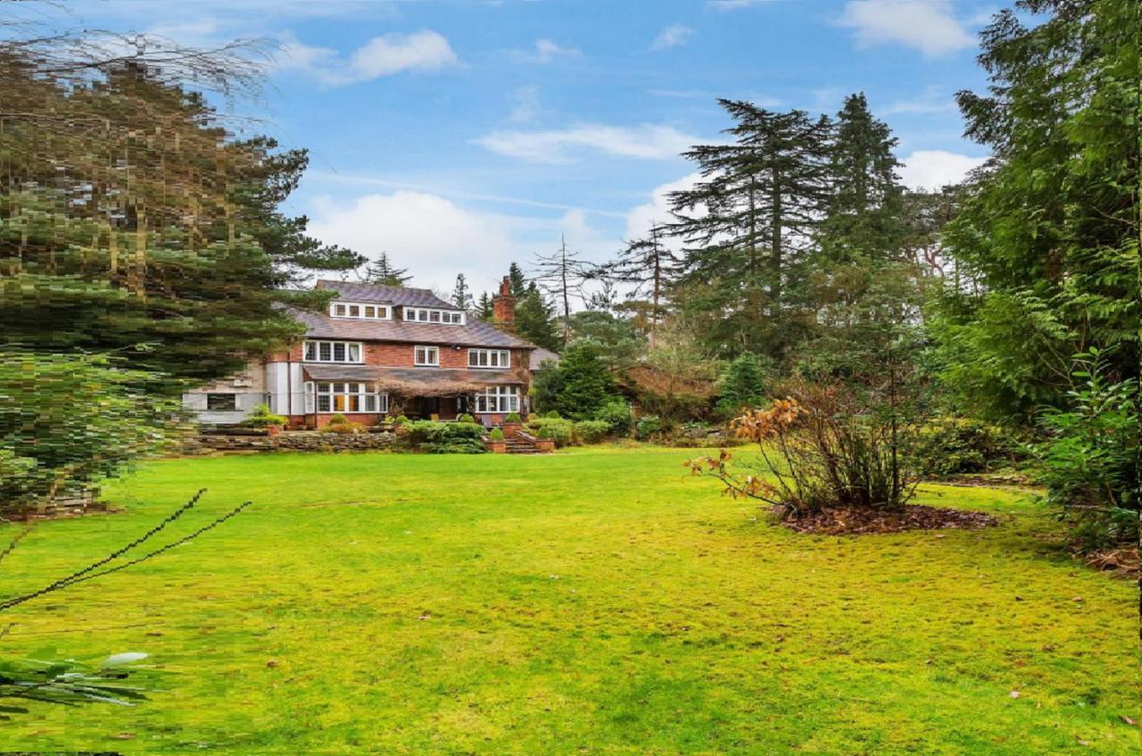 Vila Coach House Woking Exteriér fotografie